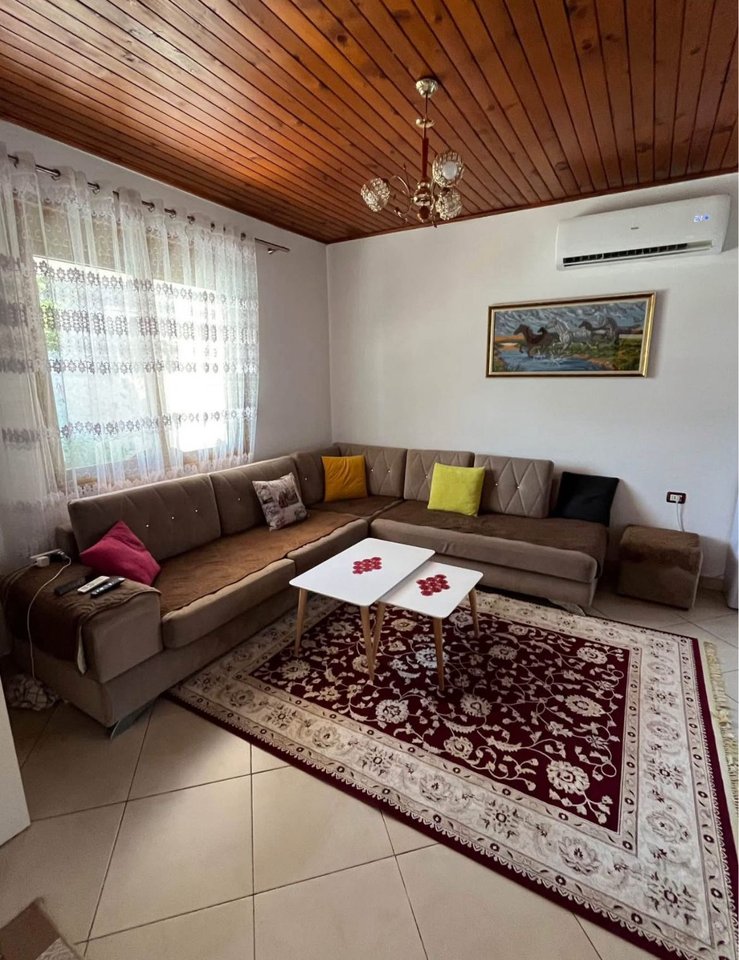 Shtëpi 2+1 në Shitje në Fier - 134,000€ | 100 m²