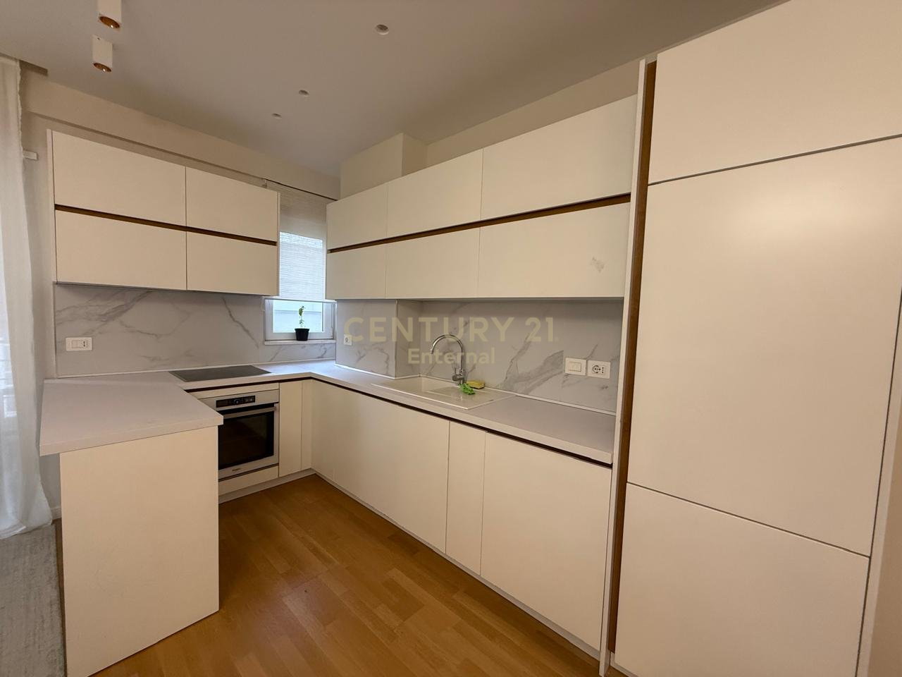 Apartament 2+1 te Kopshti Botanik