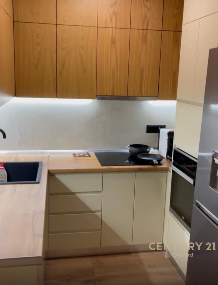 APPARTAMENTO 1+1 COMPLETAMENTE ARREDATO CON CERTIFICATO A KODRA E DIELLIT IN VENDITA!