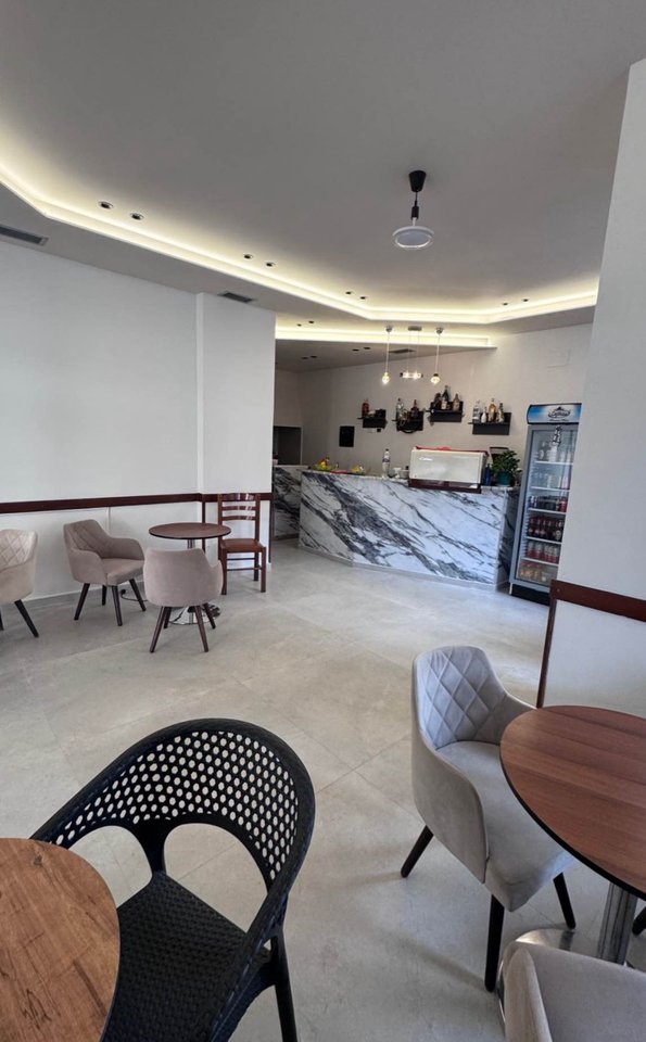 Bar / Restorant 1+1 Në Shitje në Kinostudio, Tiranë - 140000€ | 50 m²