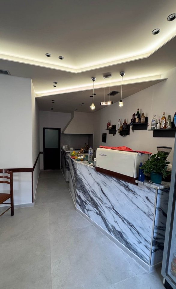 Bar / Restorant 1+1 Në Shitje në Kinostudio, Tiranë - 140000€ | 50 m²