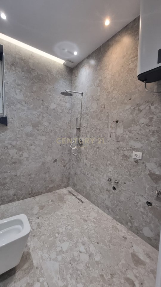 Apartament 2+1+2 ne Shitje tek Liqeni i Thate, Tiranë - 220,000€ | 102.32 m²