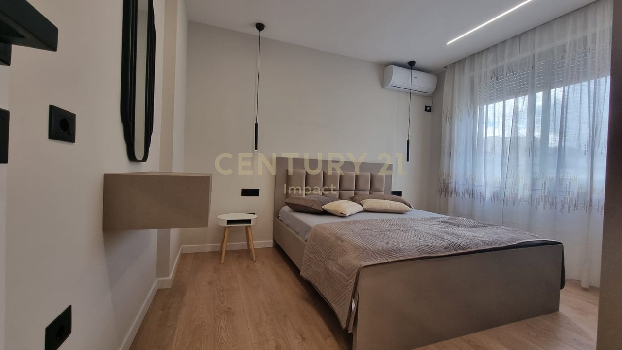 Appartamento 2+1 in affitto a Komuna e Parisit, Via Medar Shtylla, Tirana - 900€!