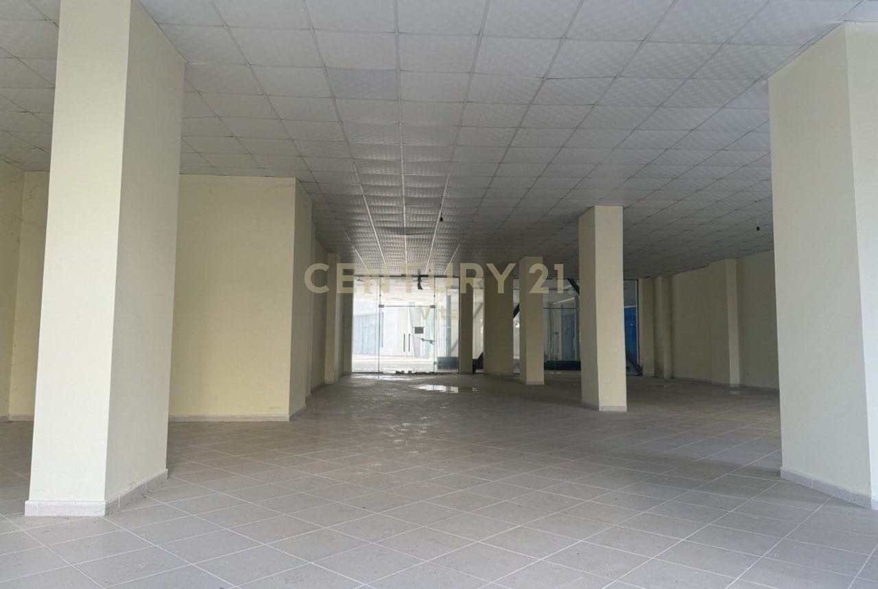 AMBIENT PER SHITJE NE PLEPA, DURRES 230m2