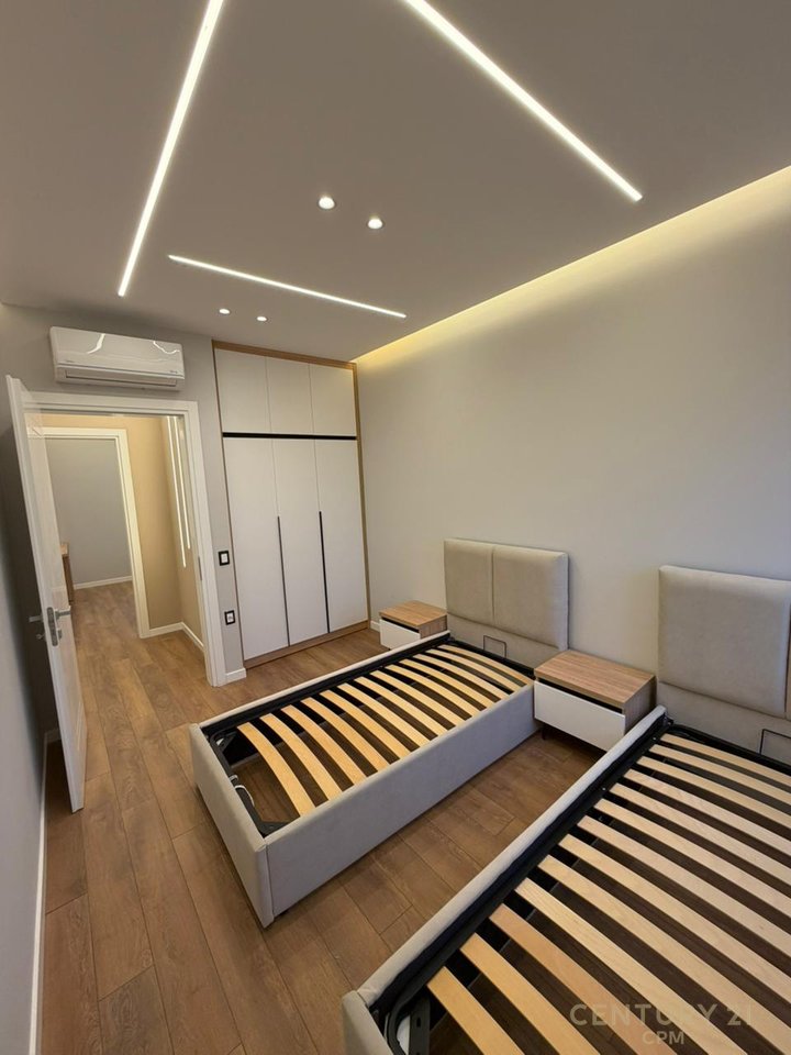 Appartamento 2+1 in affitto a Kodra e Priftit vicino a Venue!