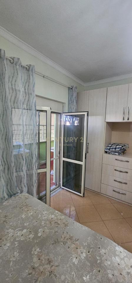 QERRET, APARTAMENT 1+1 PER QIRA