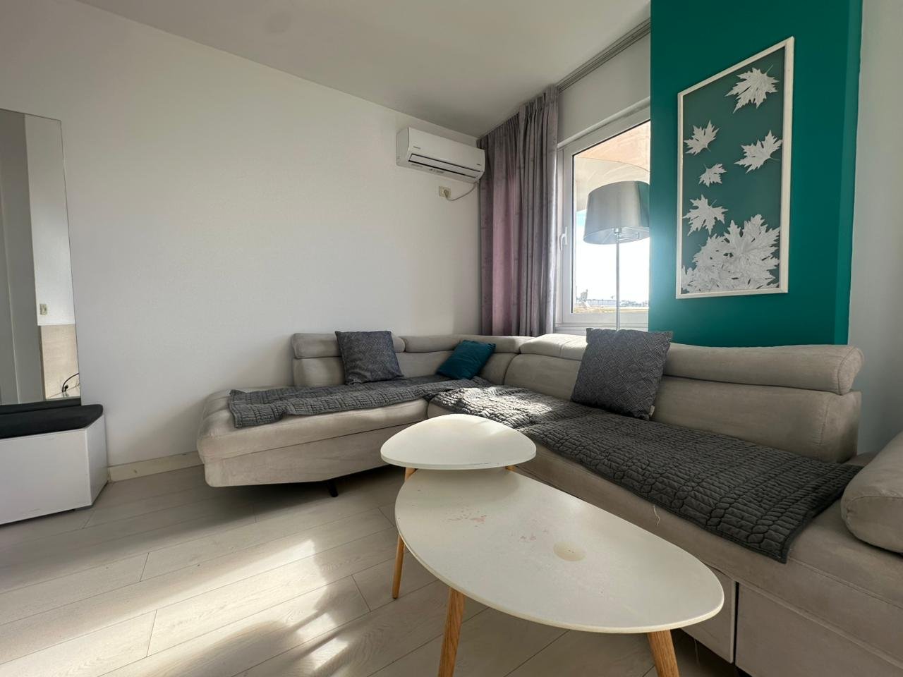 Train Station, selling 1+1 apartment