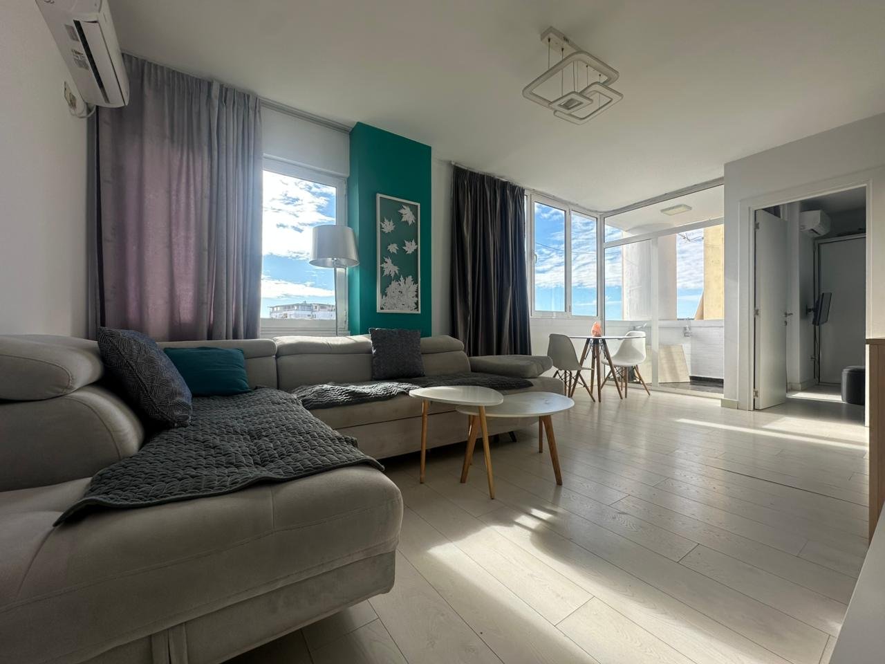 Train Station, selling 1+1 apartment