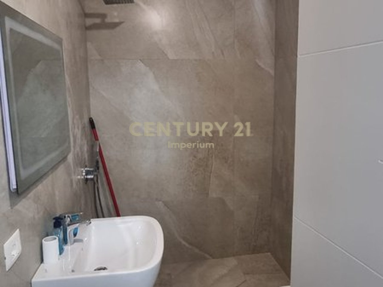 2+1 Apartment for Rent in Fresk