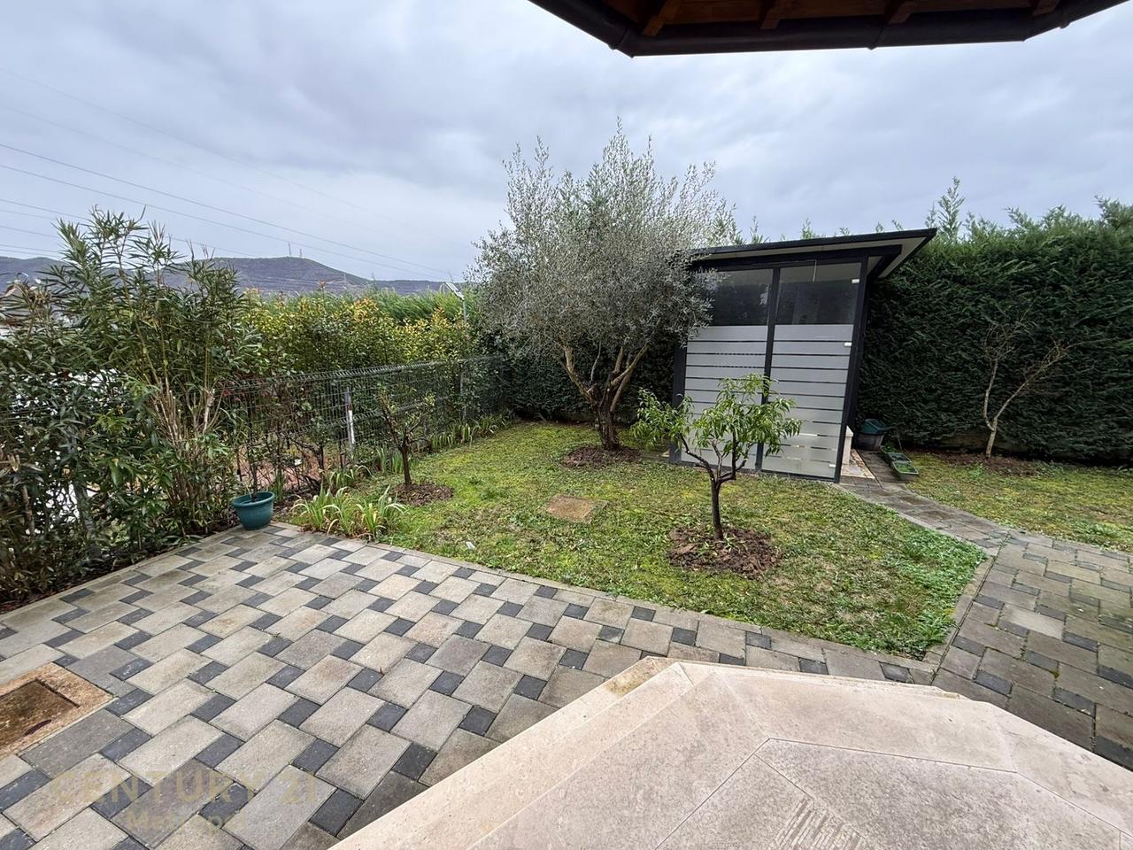 VILE 2 KATESHE PER QIRA, VISHNJE!