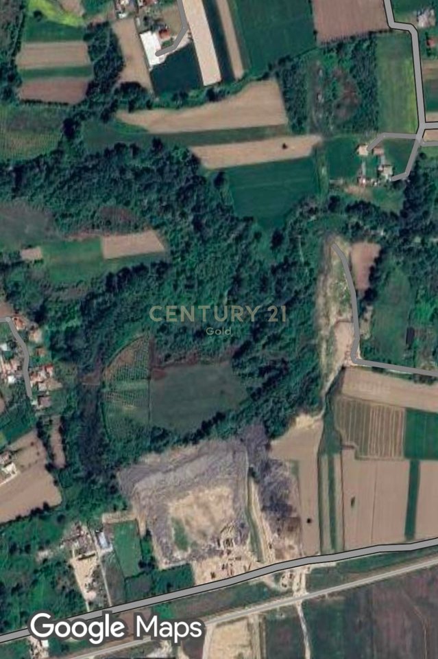 LAND FOR SALE ADJACENT TO RINAS AIRPORT