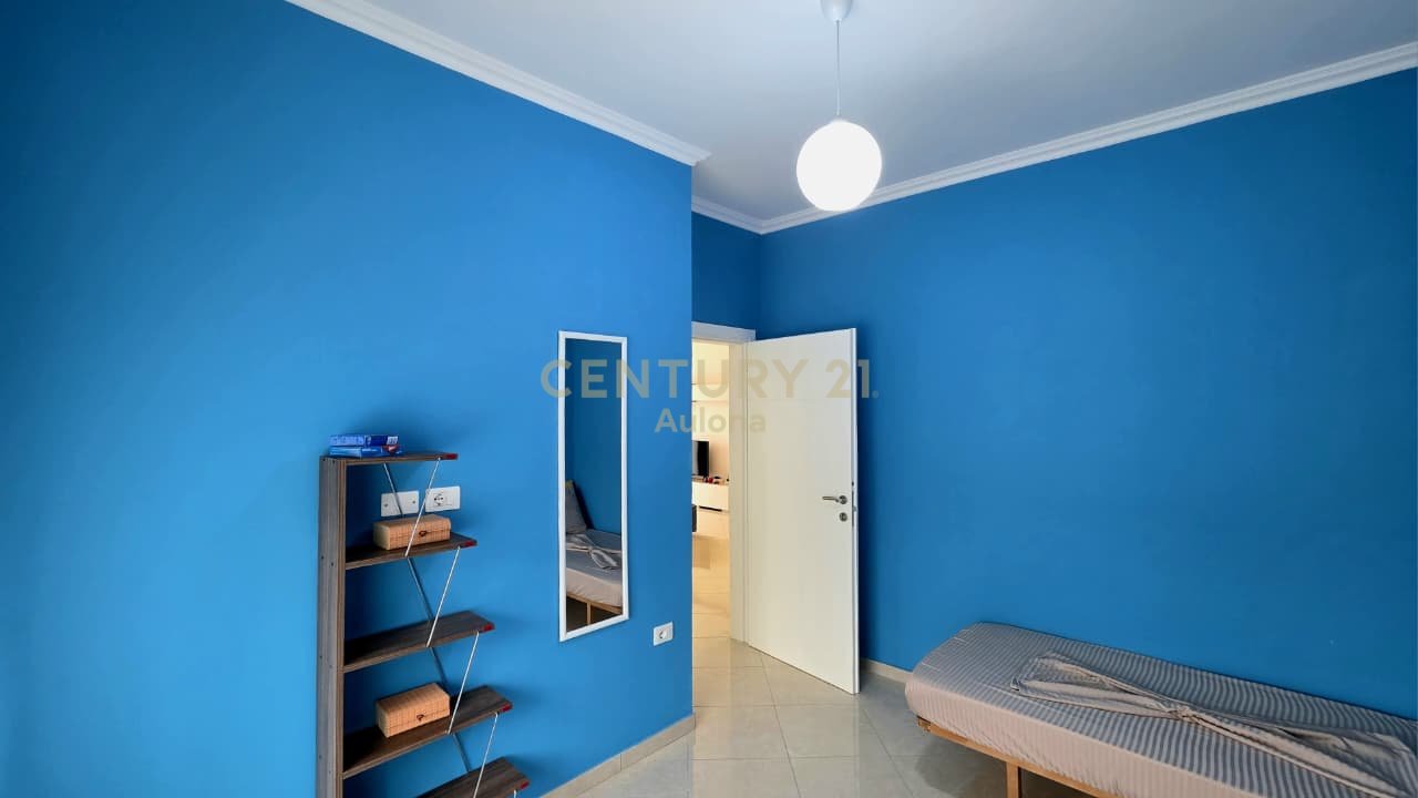 JEPET ME QERA APARTAMENT 2+1 ME PAMJE NE DET NE LUNGOMARE 1