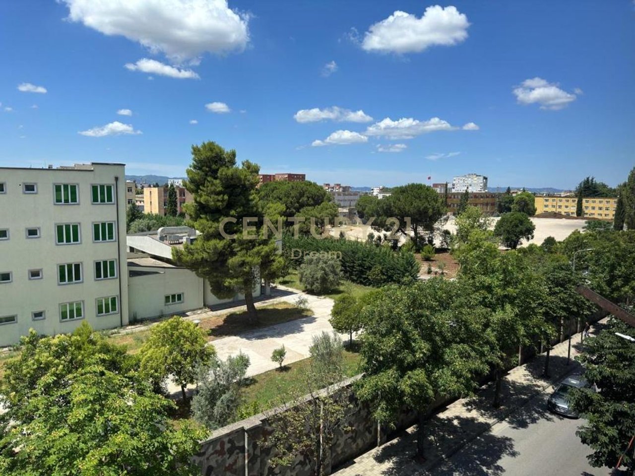 COMMERCIAL SPACE FOR RENT AT OXHAKU – ROAD FRONT!