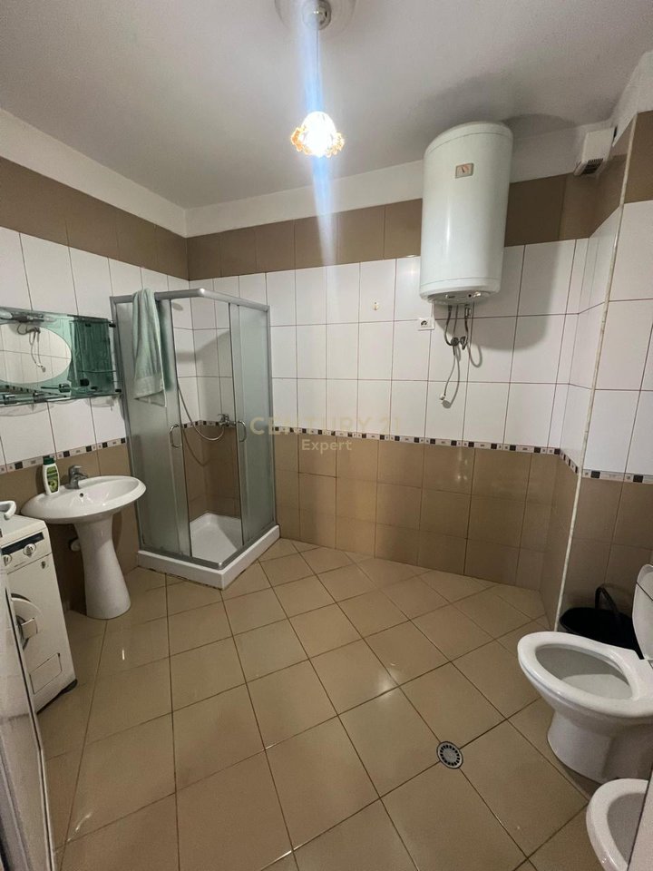 FOR RENT 2+1 APARTMENT AT KTHESA E KAMZES