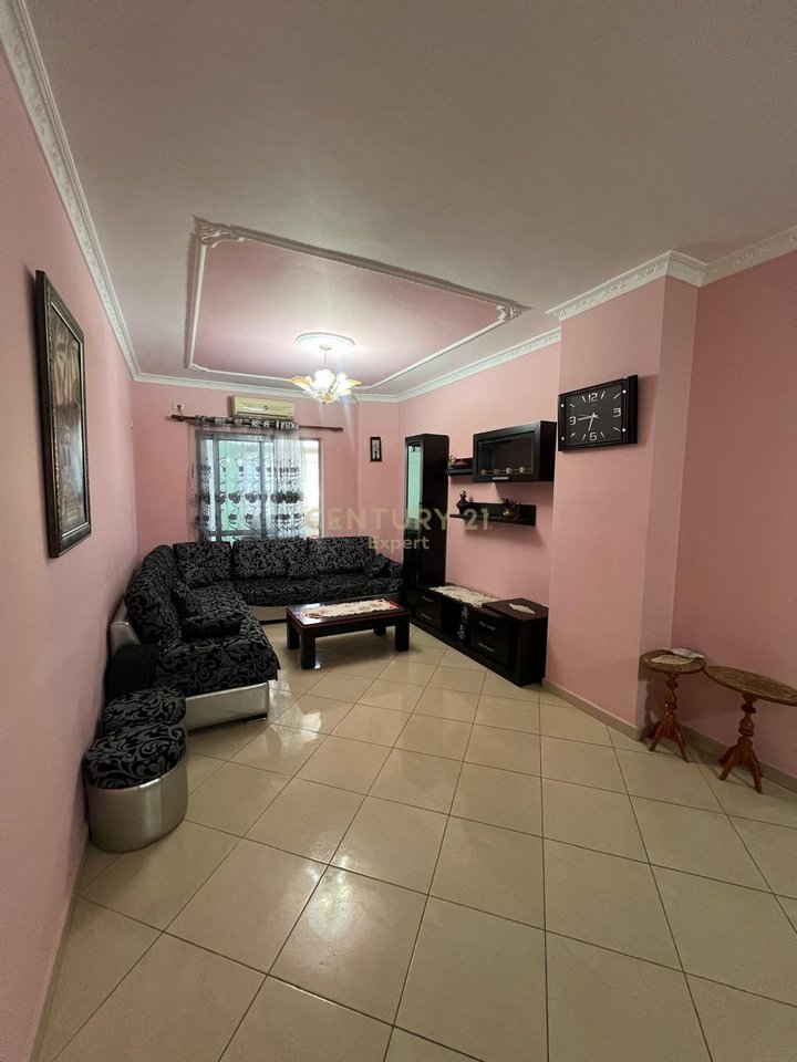 FOR RENT 2+1 APARTMENT AT KTHESA E KAMZES