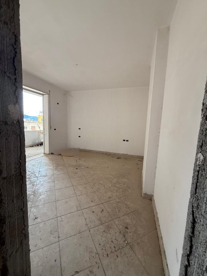 APARTMENT 1+1 FOR SALE AT THE “ORIZI” MARKET, NEAR SOCIAL INSURANCE