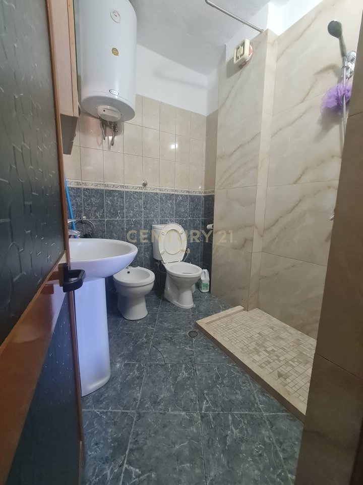 Appartamento 2+1 in affitto nel centro di Durrës!