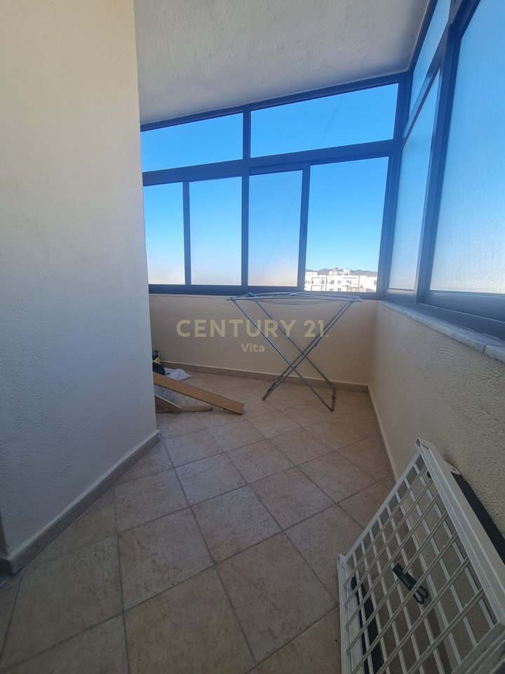 Appartamento 2+1 in affitto nel centro di Durrës!