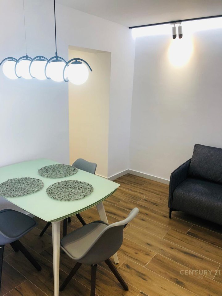 VENDITA DI 2 APPARTAMENTI 1+1 AL NUOVO MERCATO