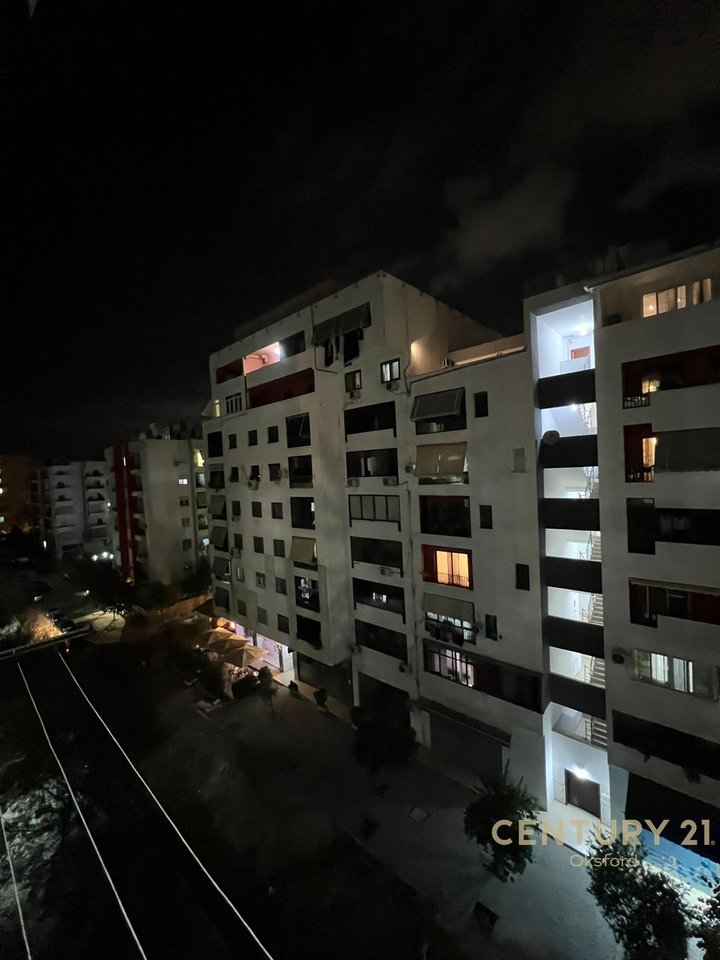 APARTAMENT 2+1+2 FOR SALE AT YZBERISH TIRANA!