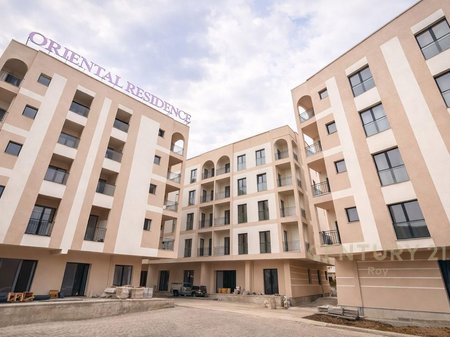 APARTMENT 1+1 FOR SALE IN GOLEM AT THE RESIDENCE "ORIENTAL"!