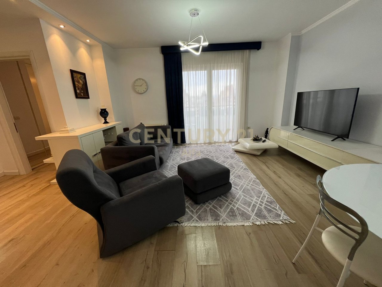 Appartamento 2+1+2 in affitto a Brryl, completamente arredato