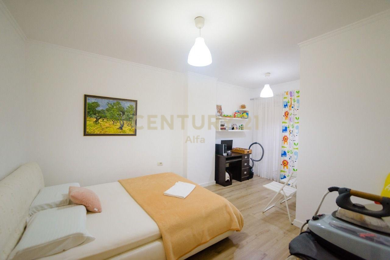 Appartamento 2+1+2 in affitto a Brryl, completamente arredato