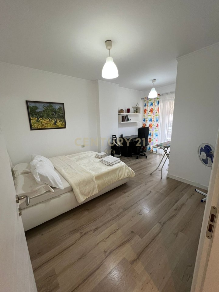 Appartamento 2+1+2 in affitto a Brryl, completamente arredato