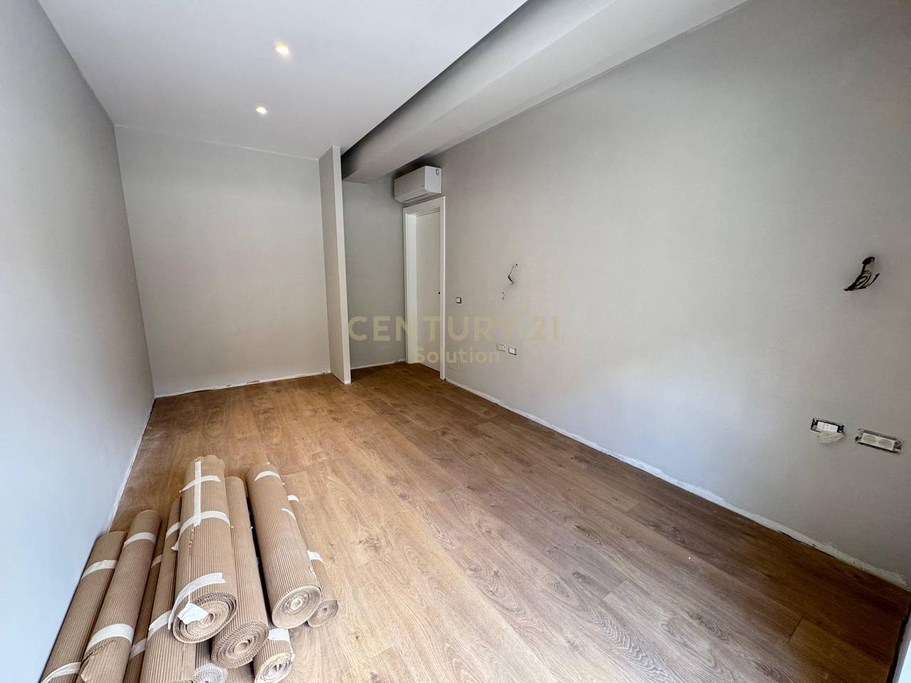 FOR RENT 2+1+2 PARKING SPACES AT KODRA E DIELLIT 2 RESIDENCE!