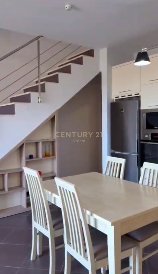 Duplex 2+1 in vendita a Rezidenca Kodra Diellit 1