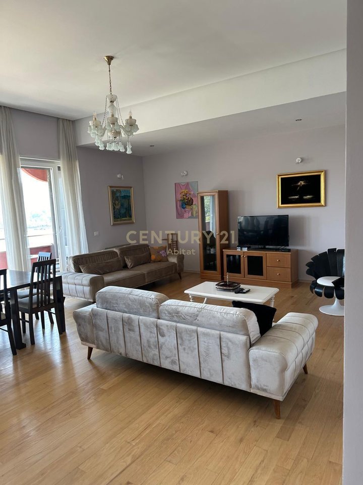 APARTMENT FOR RENT – LAKE AREA, NEAR NOBIS