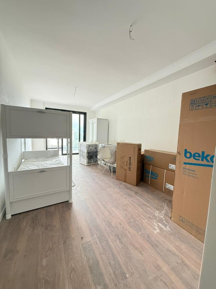 Exclusive Investment: Openspace Studio with Sea View and Pool, Vlore