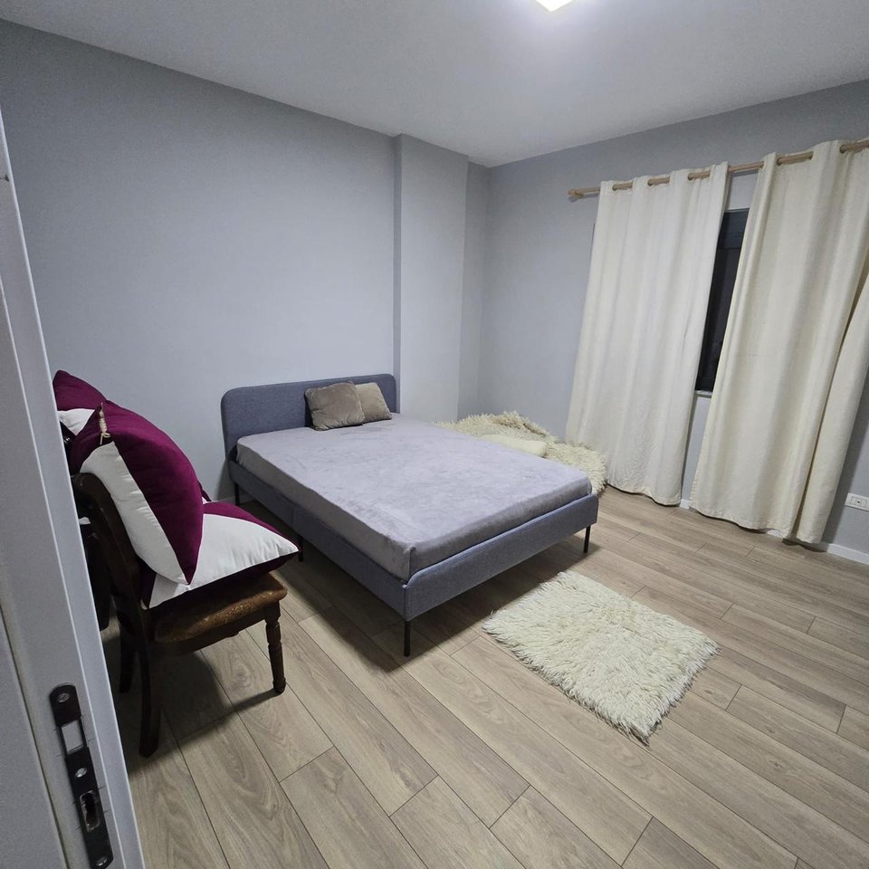 Apartament 2+1 Me Qira tek Fresku, Tiranë