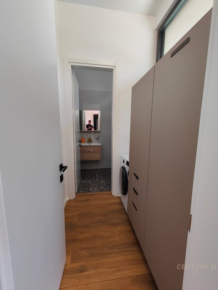 Jepet Vile per Qira tek Rezidenca Mandarine TEG!