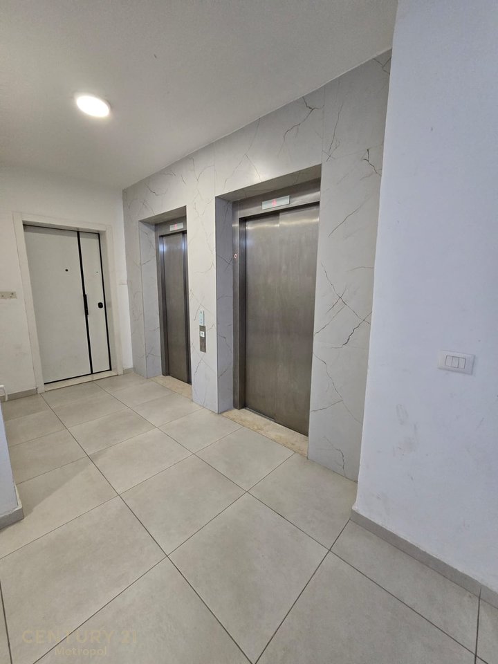 Appartamento 1+1 disponibile per affitto ufficio!