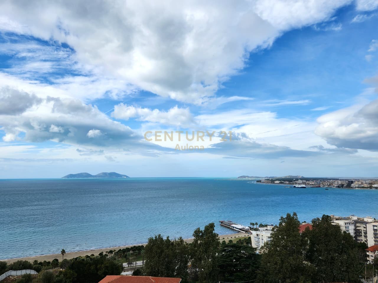 🌅 Apartament Ekskluziv me Pamje 360° në Vlorë