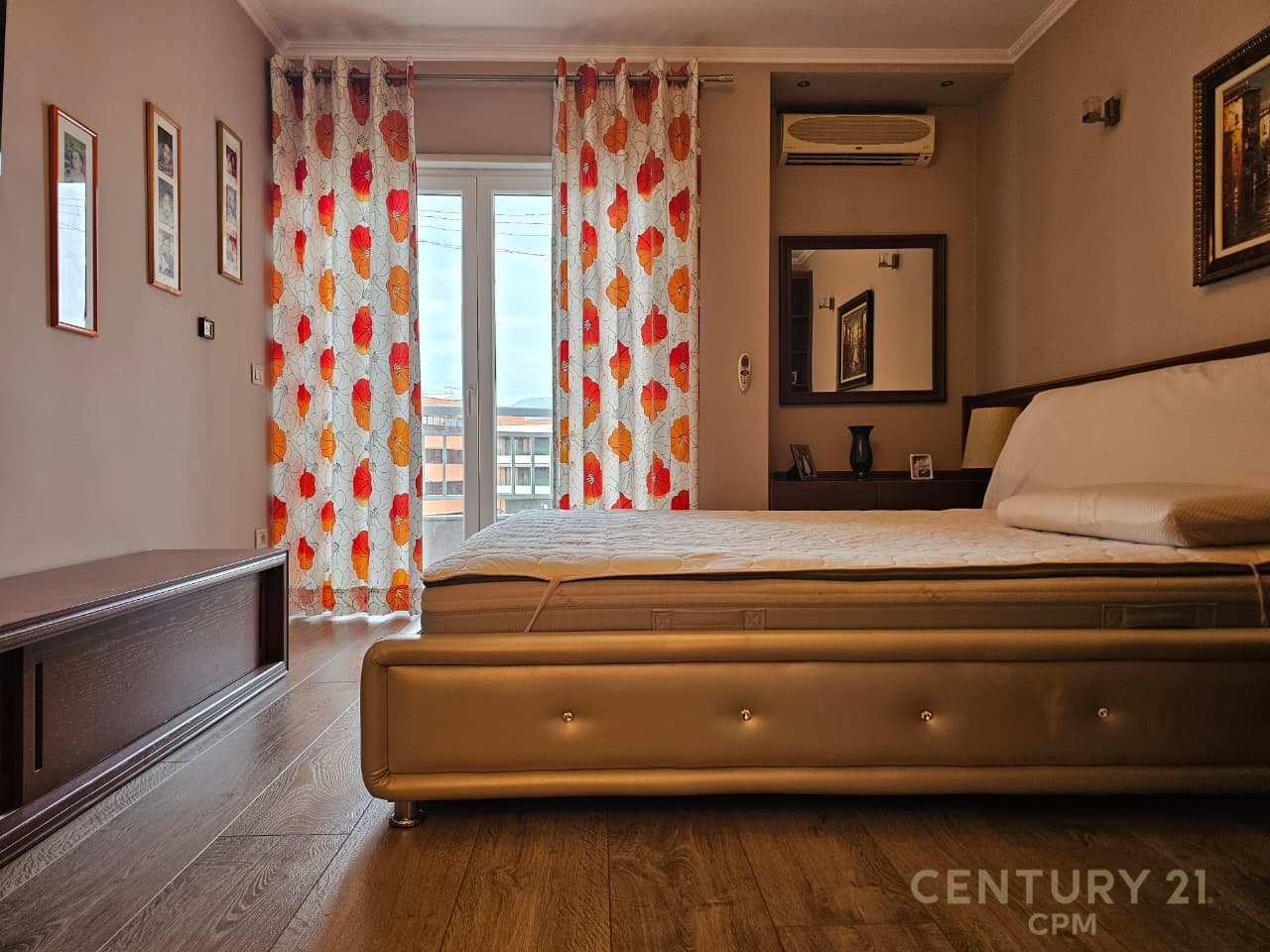 Super appartamento 3+1+2 in vendita di fronte a Delijorgji!