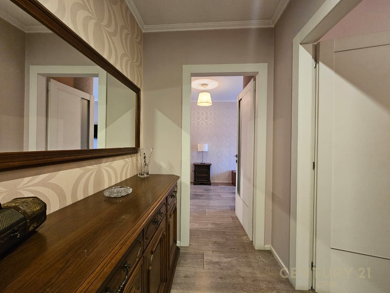 Super appartamento 3+1+2 in vendita di fronte a Delijorgji!