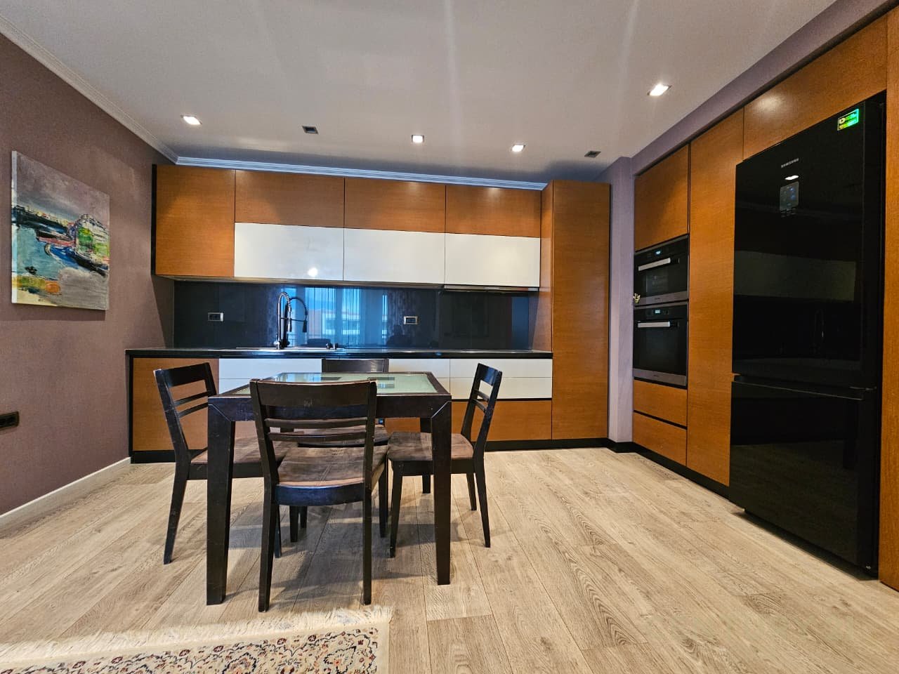 Super appartamento 3+1+2 in vendita di fronte a Delijorgji!