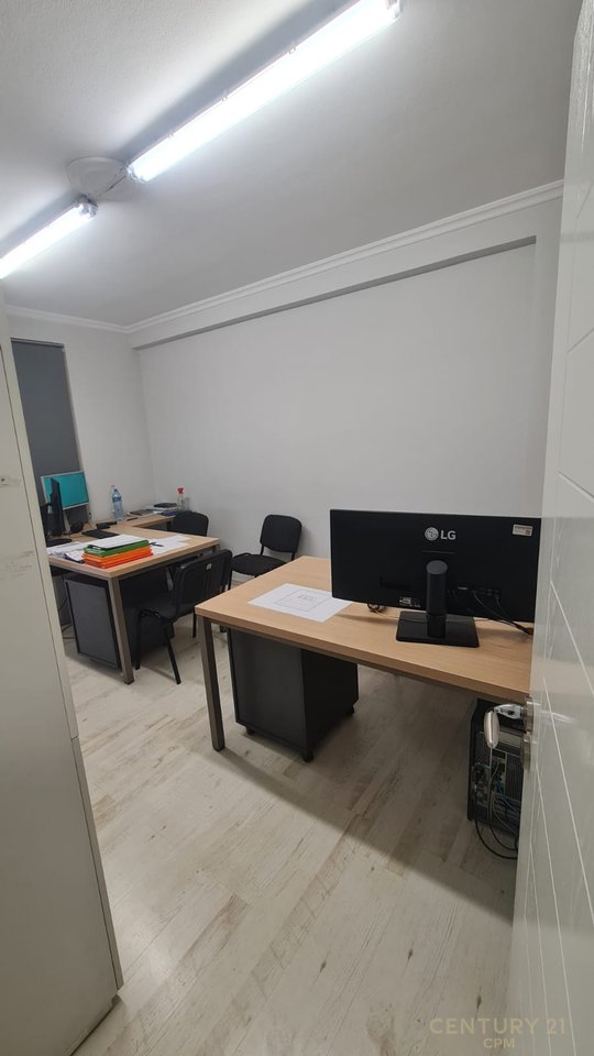 IN VENDITA APPARTAMENTO 2+1, VIA SALI BUTKA