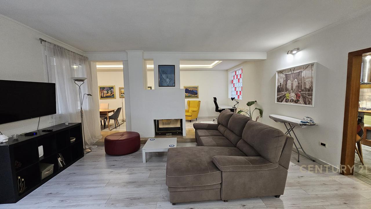 3+1+2 apartment in Block for sale!