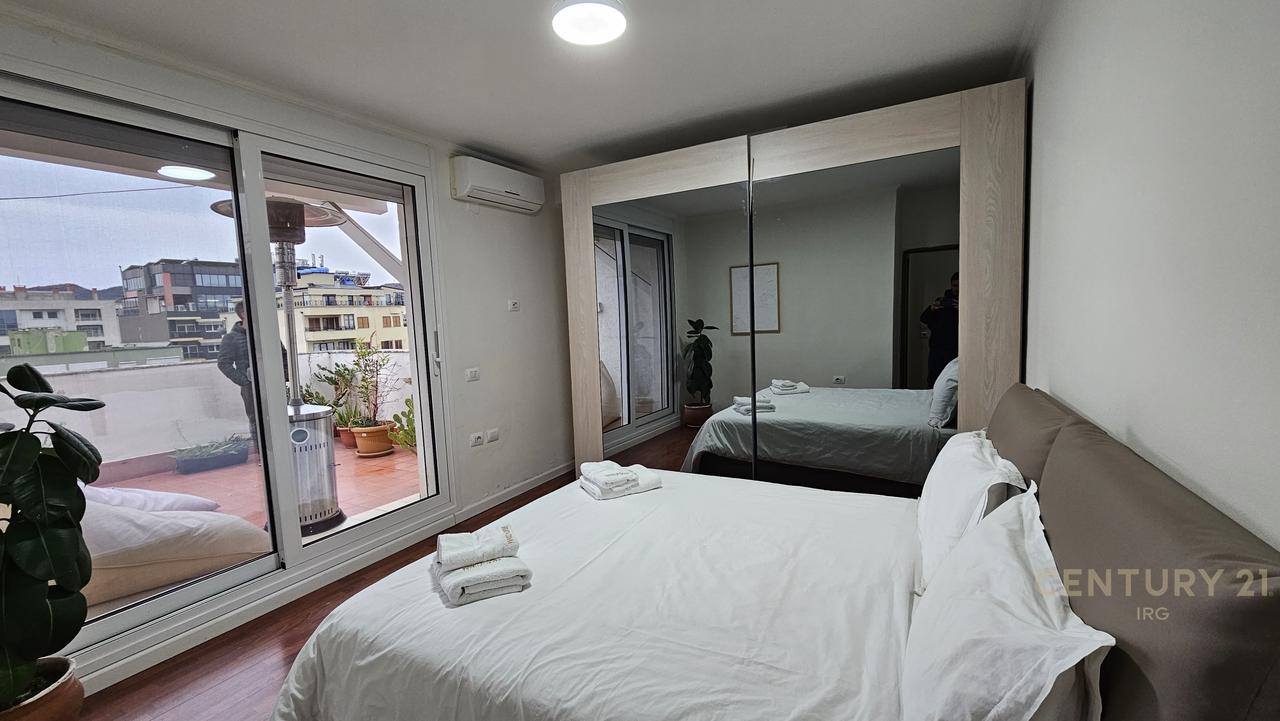 3+1+2 apartment in Block for sale!