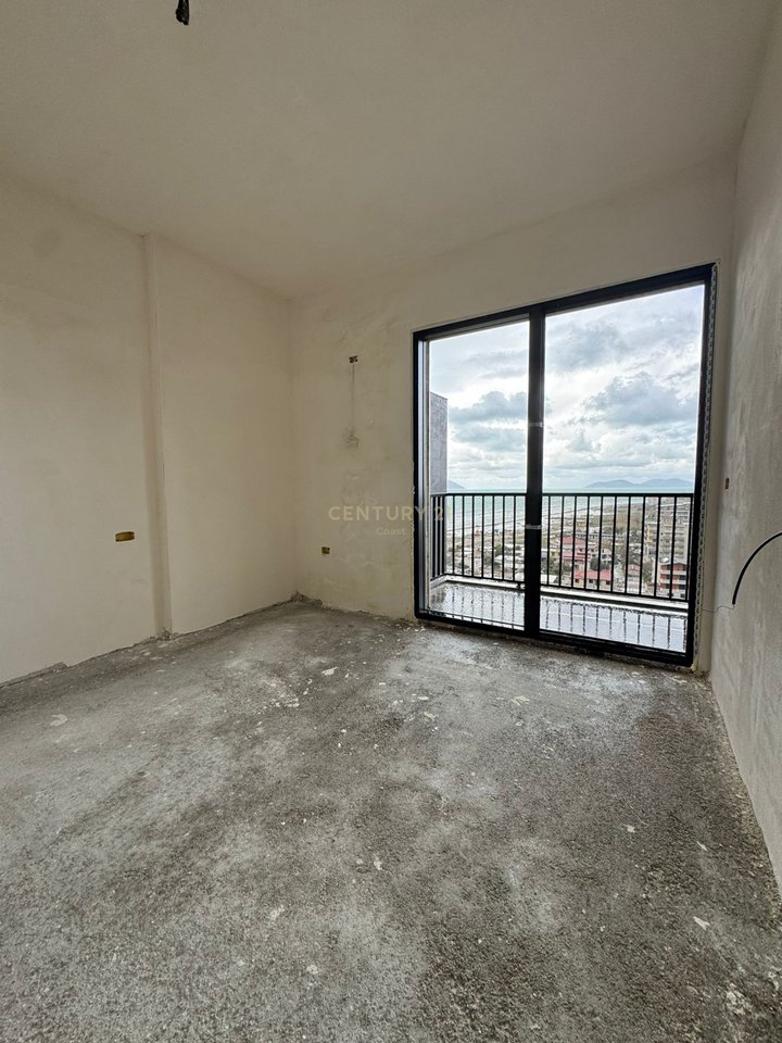 SHITET APARTAMENT  MODERN 1+1 PREMIUM  PRANE VLORA MARINA!!!