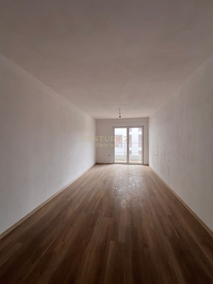 1+1 APARTMENT FOR RENT IN KOMBINAT