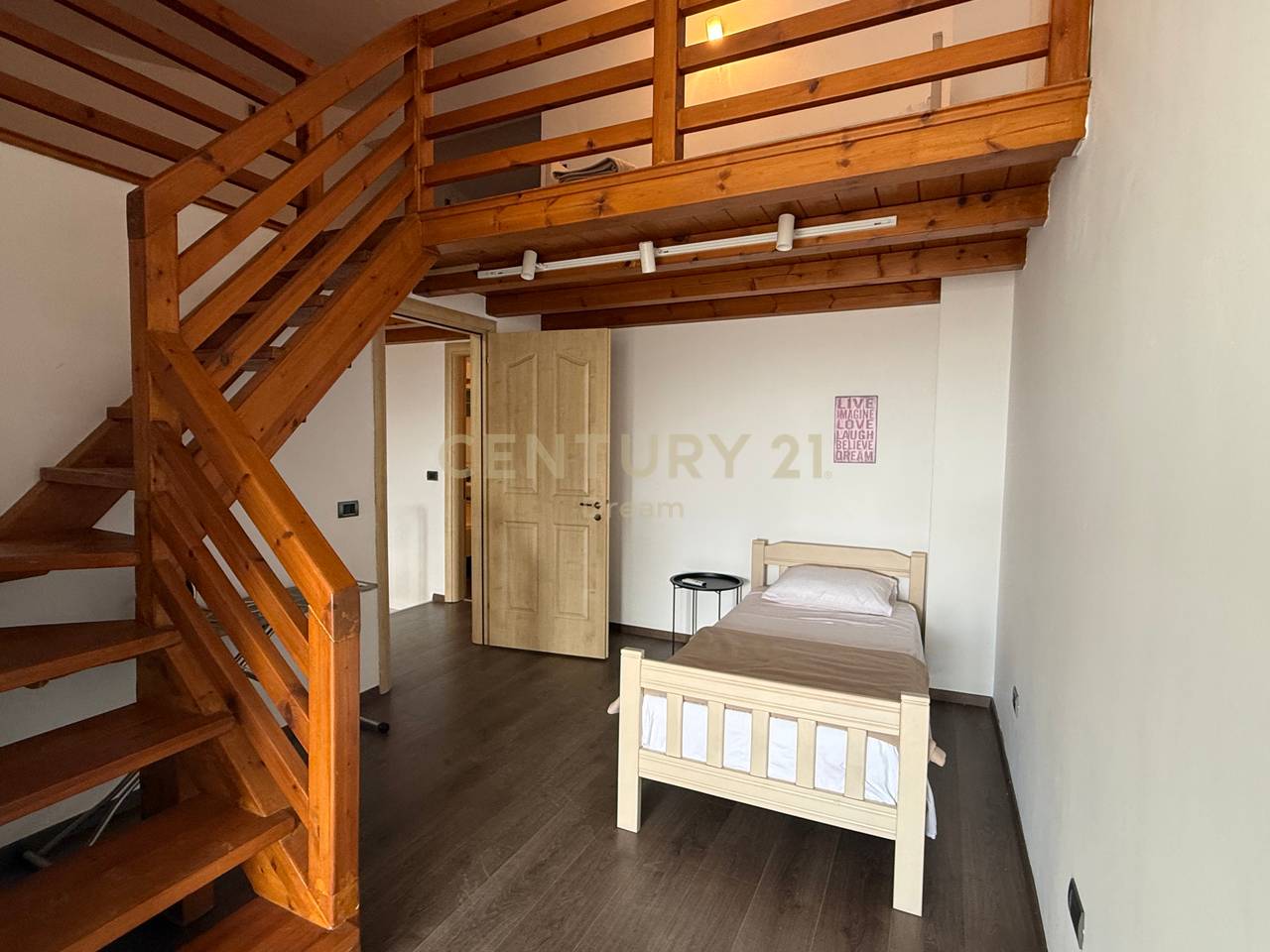 Duplex 2+1 for sale at Rezidenca Kodra Diellit 1