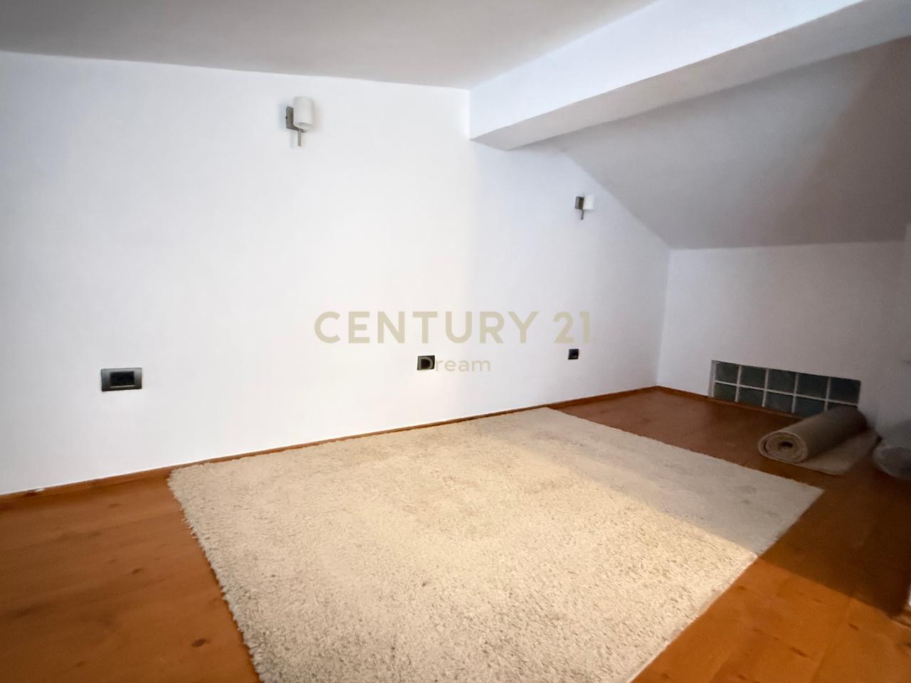 Duplex 2+1 for sale at Rezidenca Kodra Diellit 1