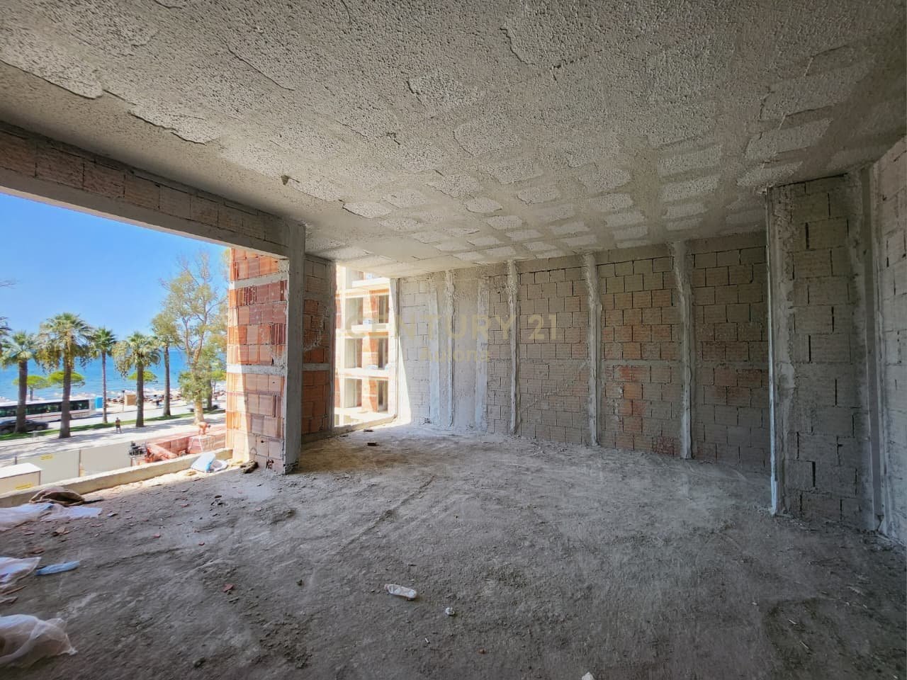 APARTMENT 3+1 WITH SEA VIEW POSEIDON RESIDENCE, LUNGOMARE - VLORE!