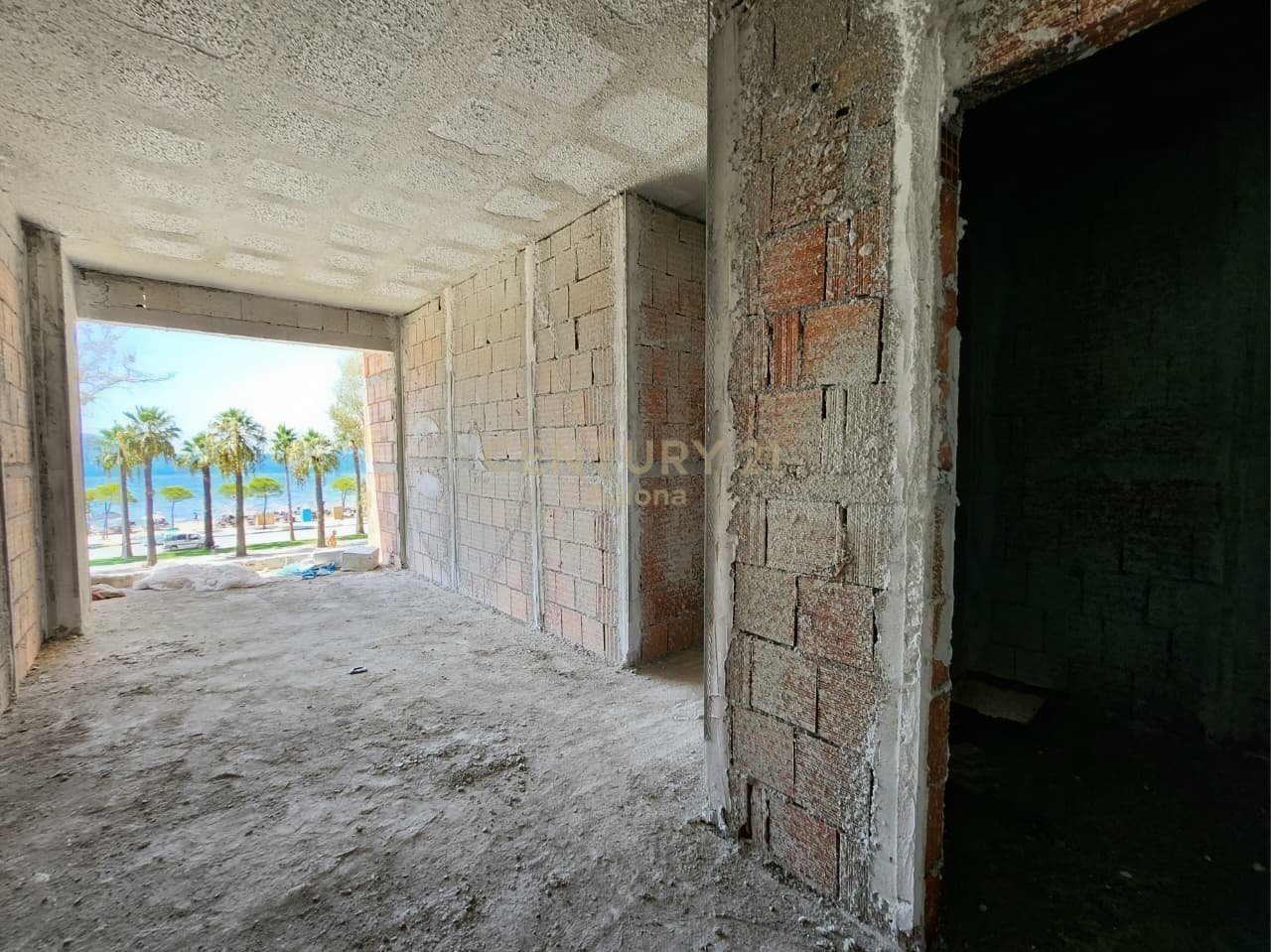 APARTMENT 3+1 WITH SEA VIEW POSEIDON RESIDENCE, LUNGOMARE - VLORE!