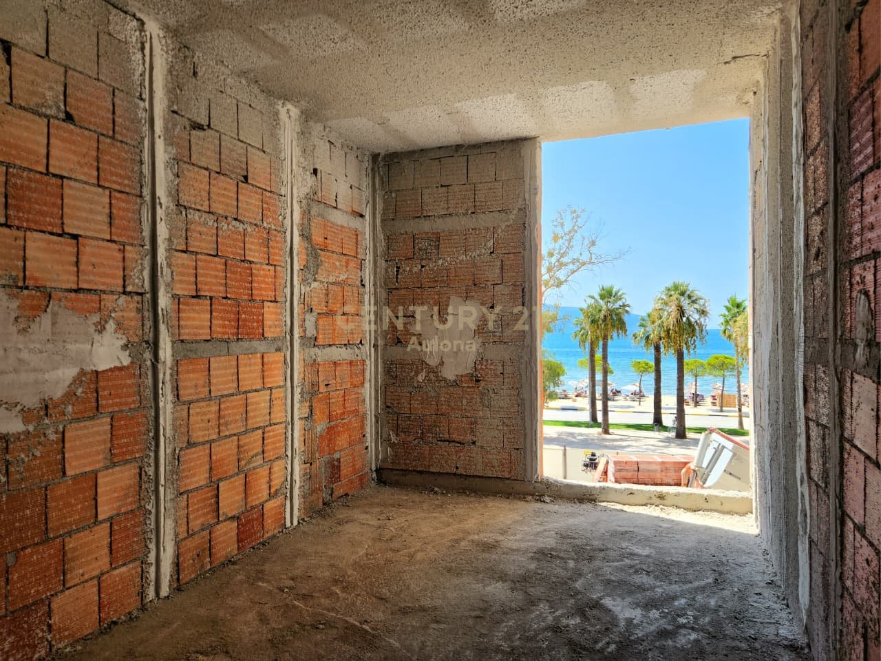 APARTMENT 3+1 WITH SEA VIEW POSEIDON RESIDENCE, LUNGOMARE - VLORE!