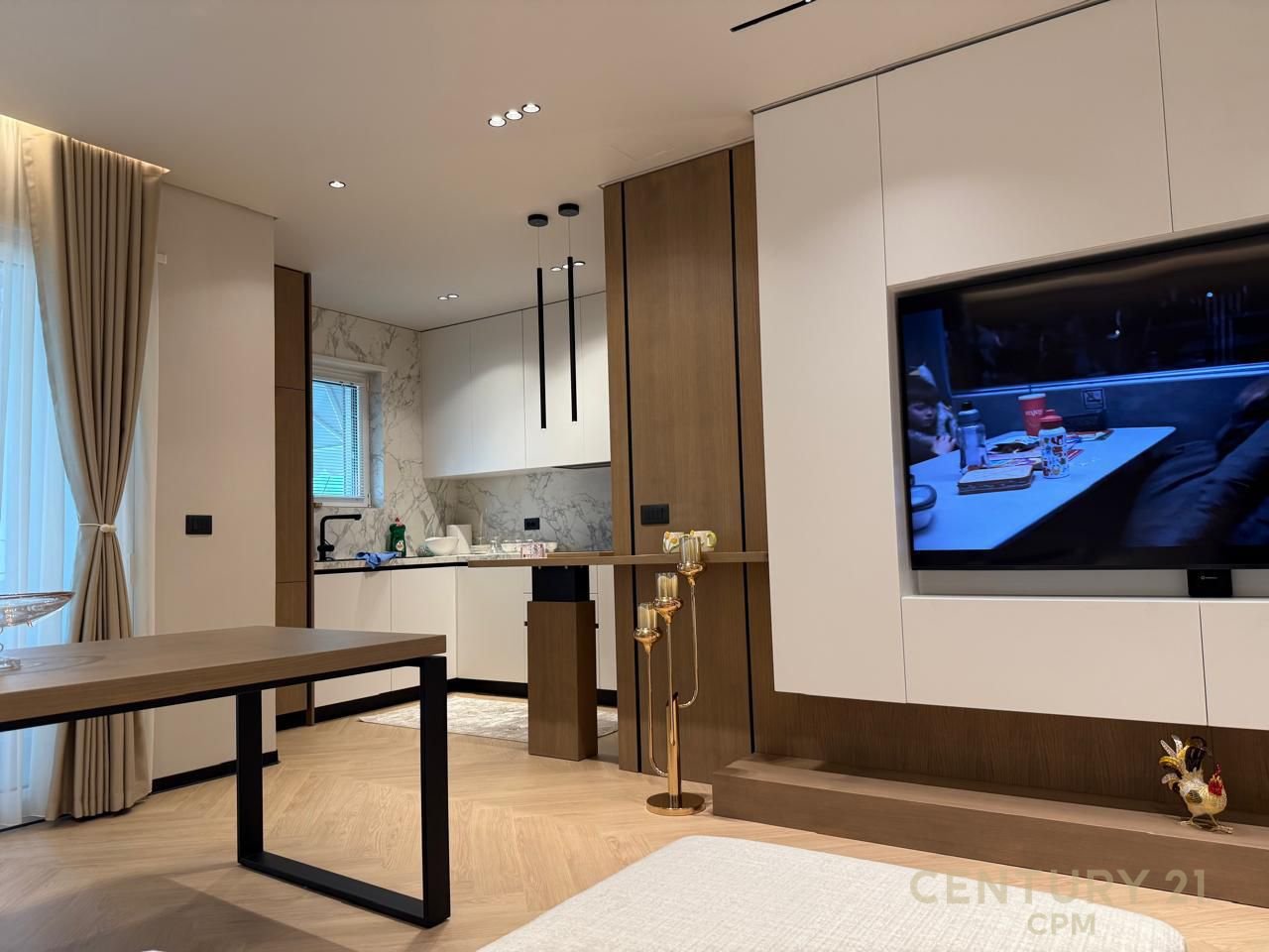 APPARTAMENTO DI LUSSO 2+1+POSTO AUTO IN VENDITA, VICINO A HIPOTEKA!